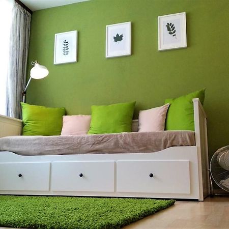 Green Wall Apartment Капрун Экстерьер фото